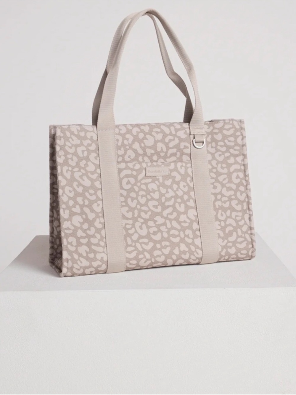 Mondetta Tote Bag